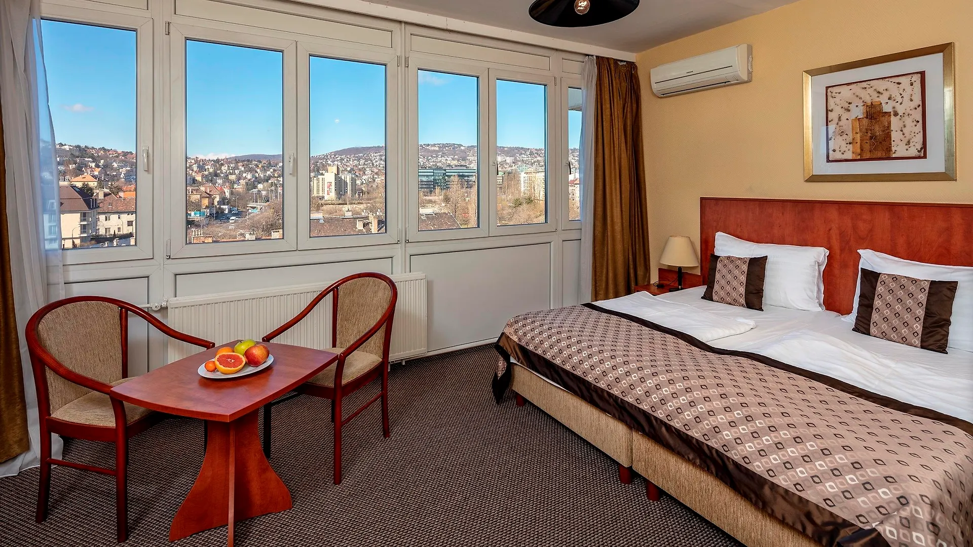 *** Aparthotel Hotel Charles Budapest Hungary