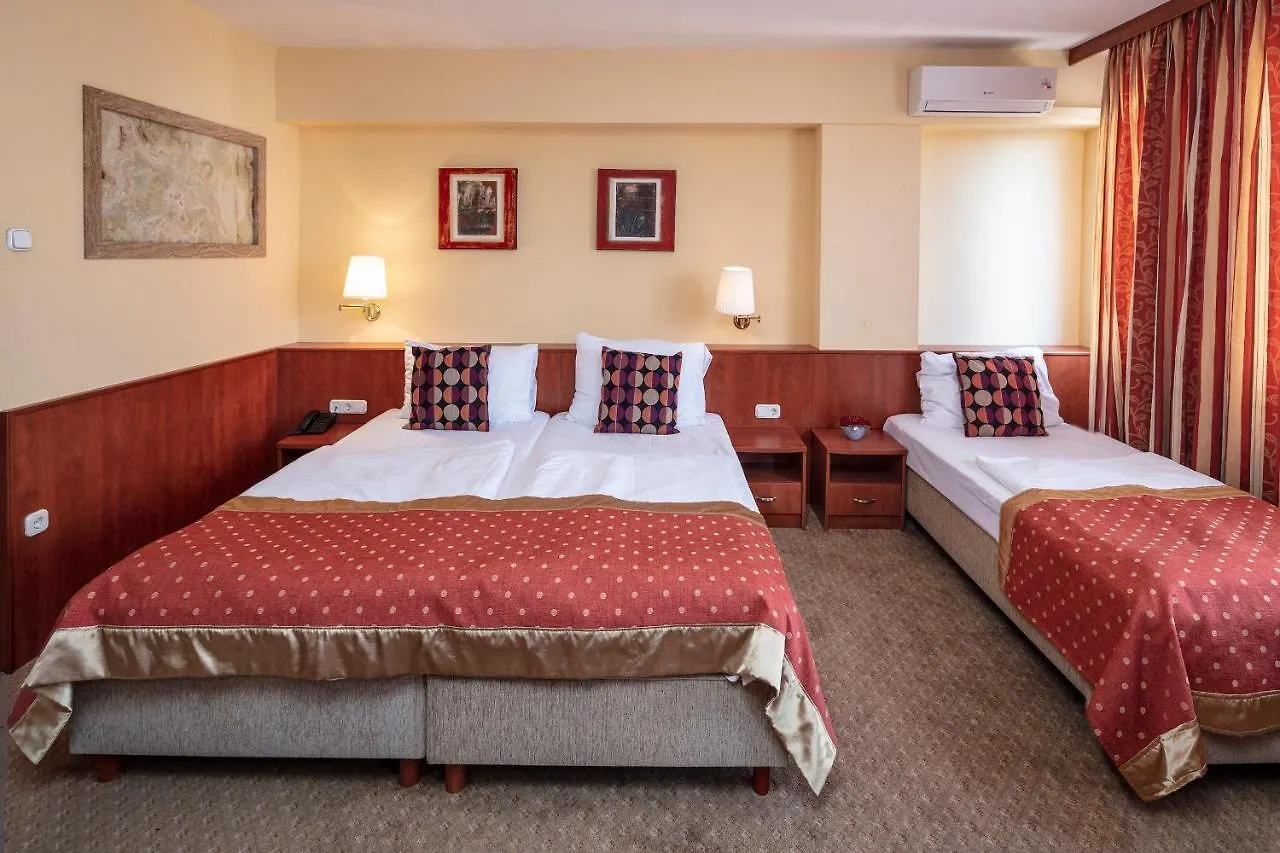 Hotel Charles Budapest Apartmanhotel
