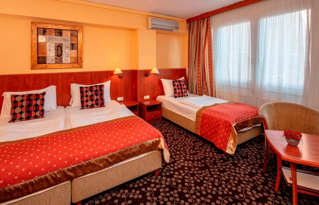Hotel Charles Budapest