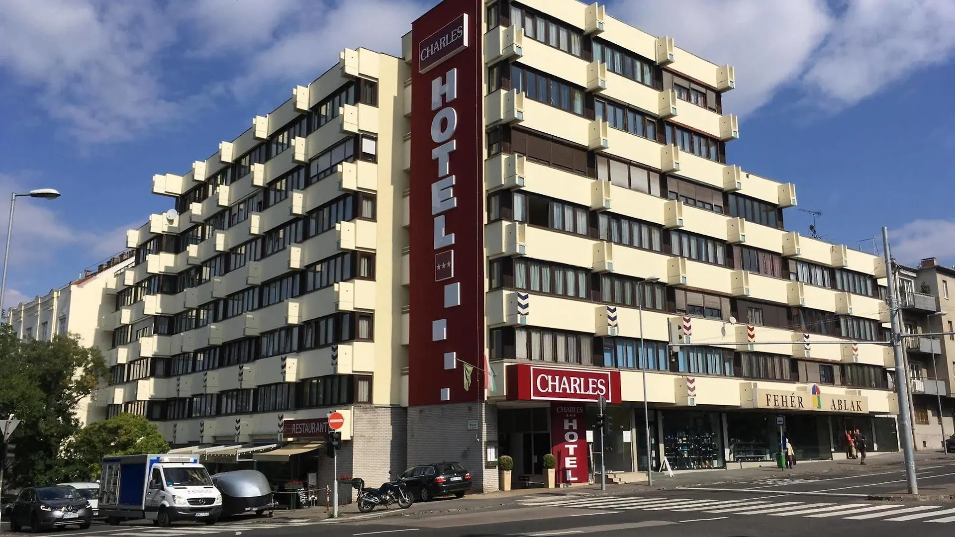 Hotel Charles Budapest